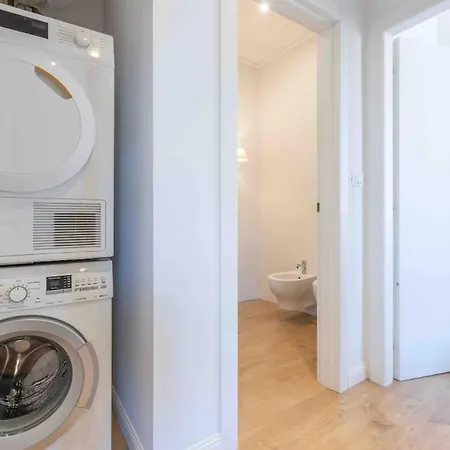 Daire Cozy House In The Heart Of *